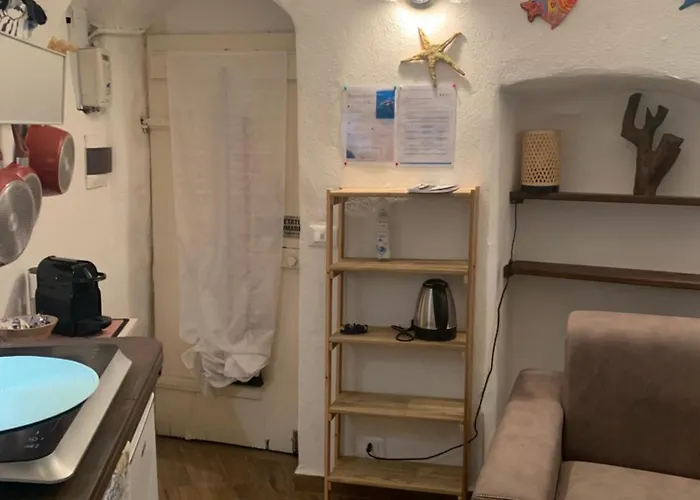 Casa Delfino Апартаменты Санремо